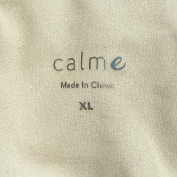 WHITE SKIRT W/ BUILT-IN SHORTS | Size XL - Picture 6 of 6